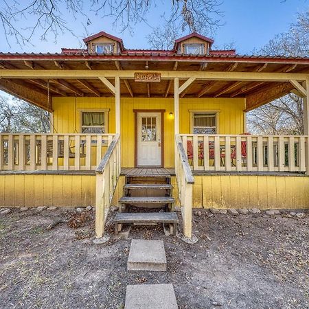 The Olive @ Mendelbaum Winery Guest Cabins Hotel Fredericksburg Buitenkant foto