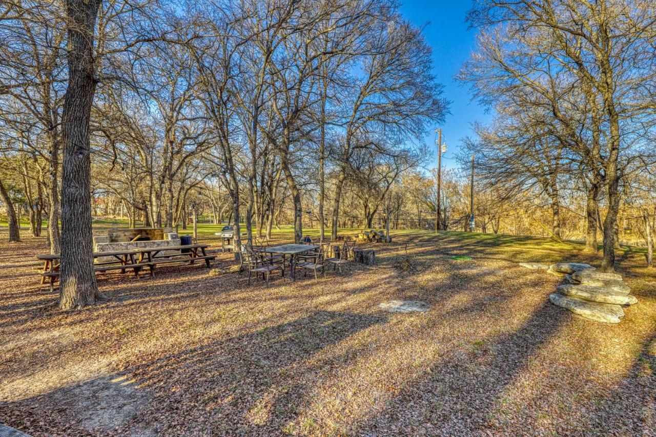 The Olive @ Mendelbaum Winery Guest Cabins Hotel Fredericksburg Buitenkant foto